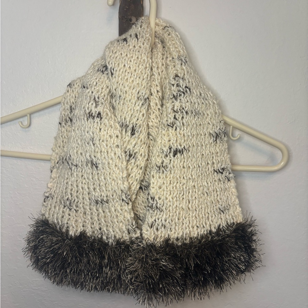 Handmade with ❤️ Beautiful knitted scarf with fun, fuzzy edges!